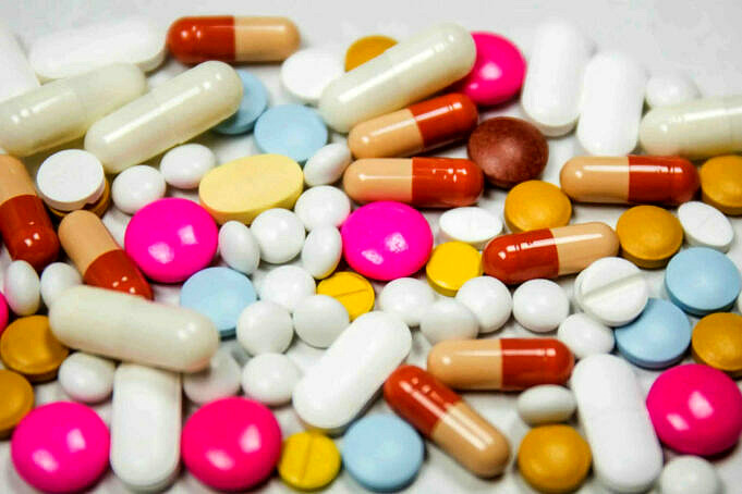 Offrir Un Médicament Pour Chien Par Voie Orale, LiquidPills, Pilules, Comprimés, Onguents Et FAQ