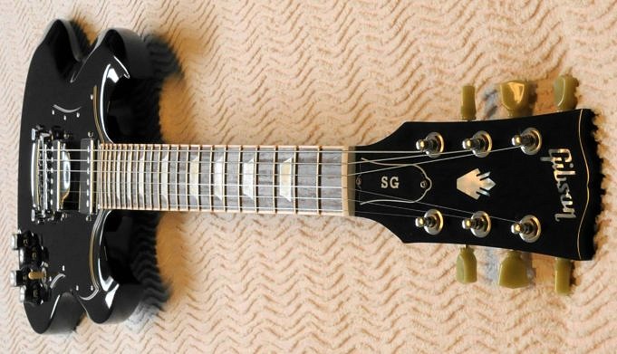 Avis Gibson SG
